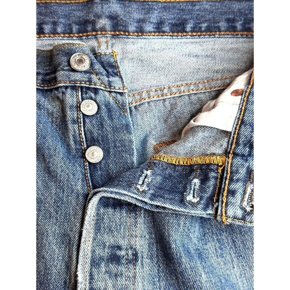 Levis Jean 501 Button Fly Mens Straight Legs Blue Med Wash Size 36/30 *Read - Picture 3 of 12